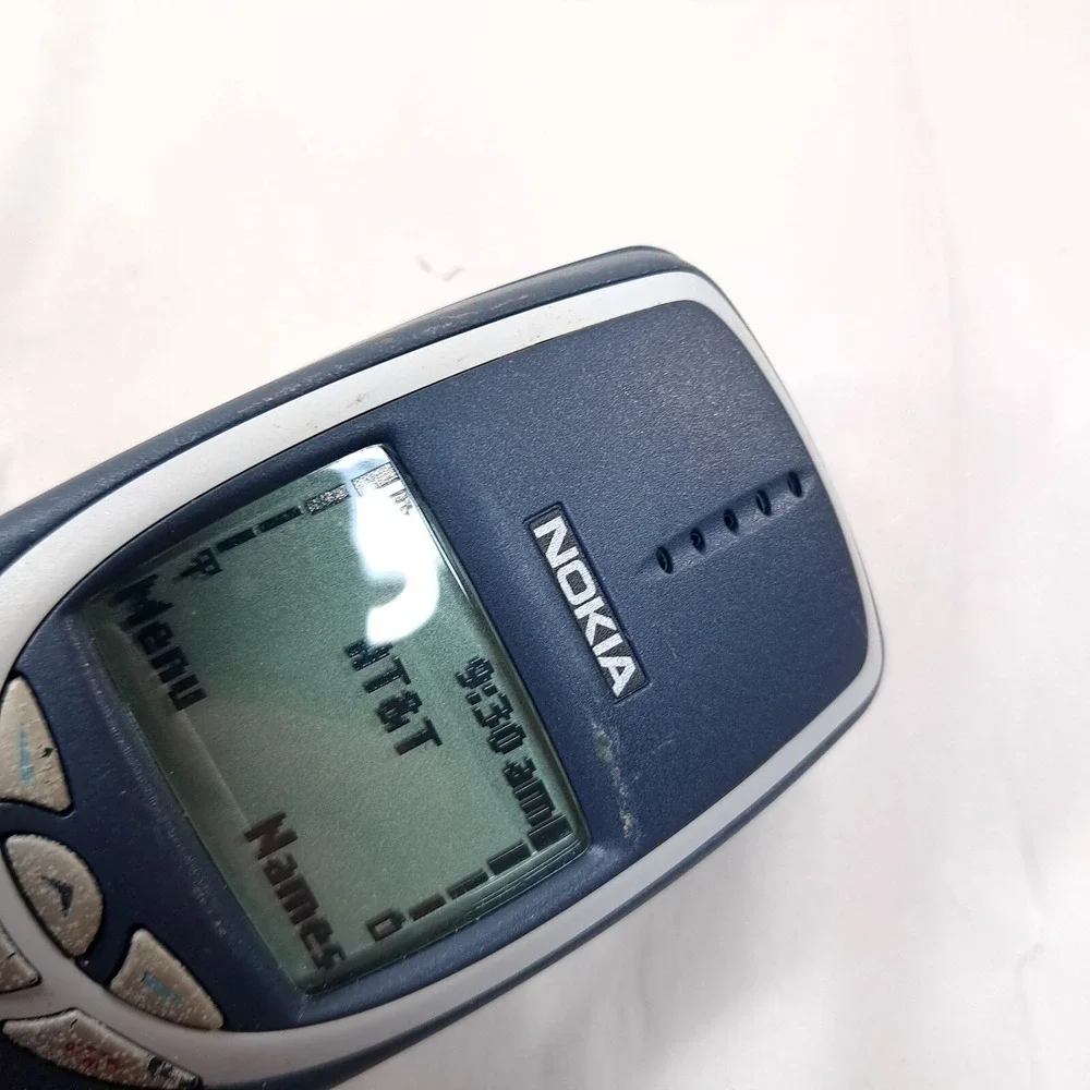 Vintage Nokia‎ 3360 blue Cell Phone Non-Working Sample Collector's display